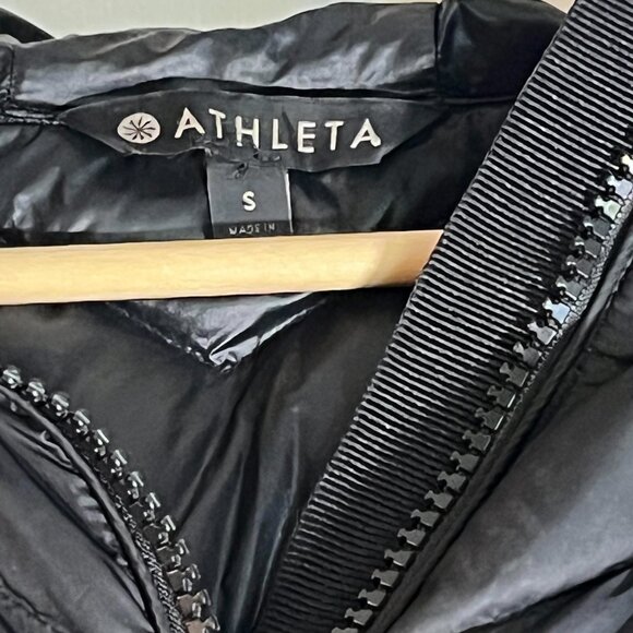Athleta Black Banner Peak Quilted Goose Down Puffer Coat Jacket Parka Size Small - Picture 2 of 6